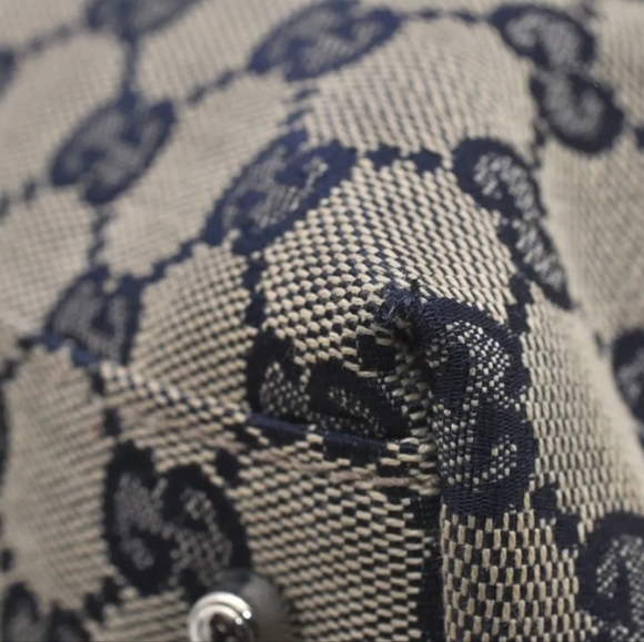 Gucci Sherry Line Hand Bag - Picture 10 of 16